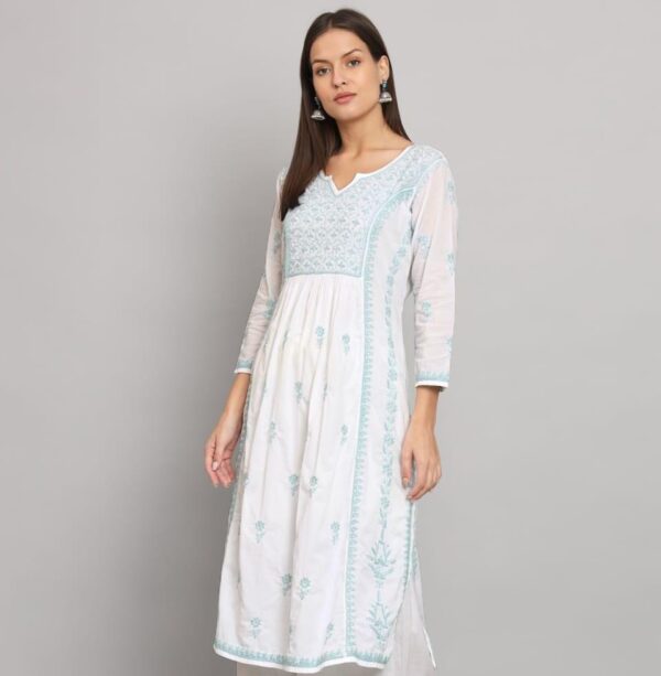 NYRA GOWN